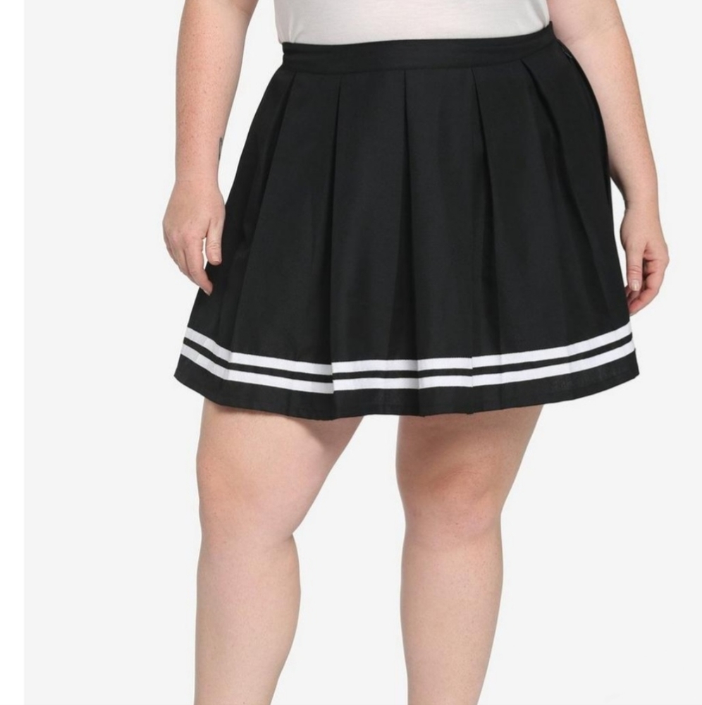 Hot Topic Black Pleated Cheer Skirt Plus Size 3x